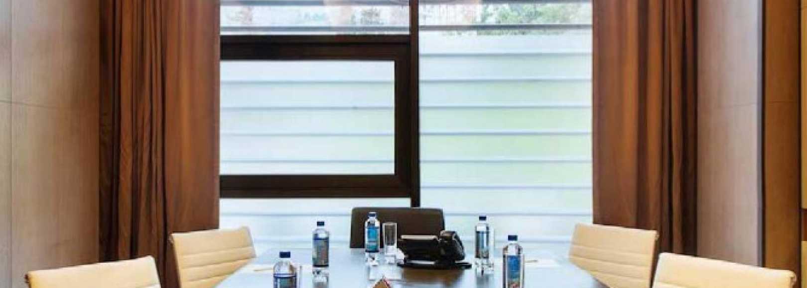 Фотография комнаты для переговоров Новгород