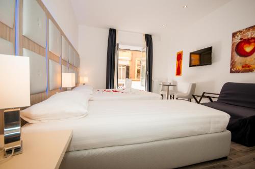 Фотография мини отеля Vatican Relais Rome Suite