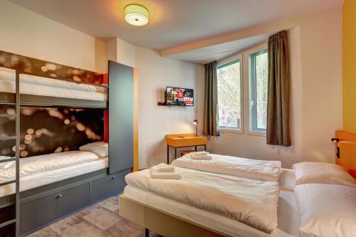 Фотография гостиницы MEININGER Hotel München Olympiapark