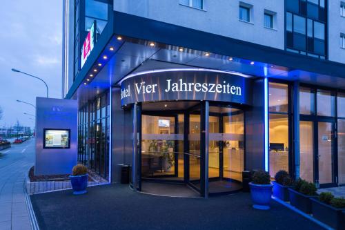 Фотография гостиницы Hotel Vier Jahreszeiten Lübeck
