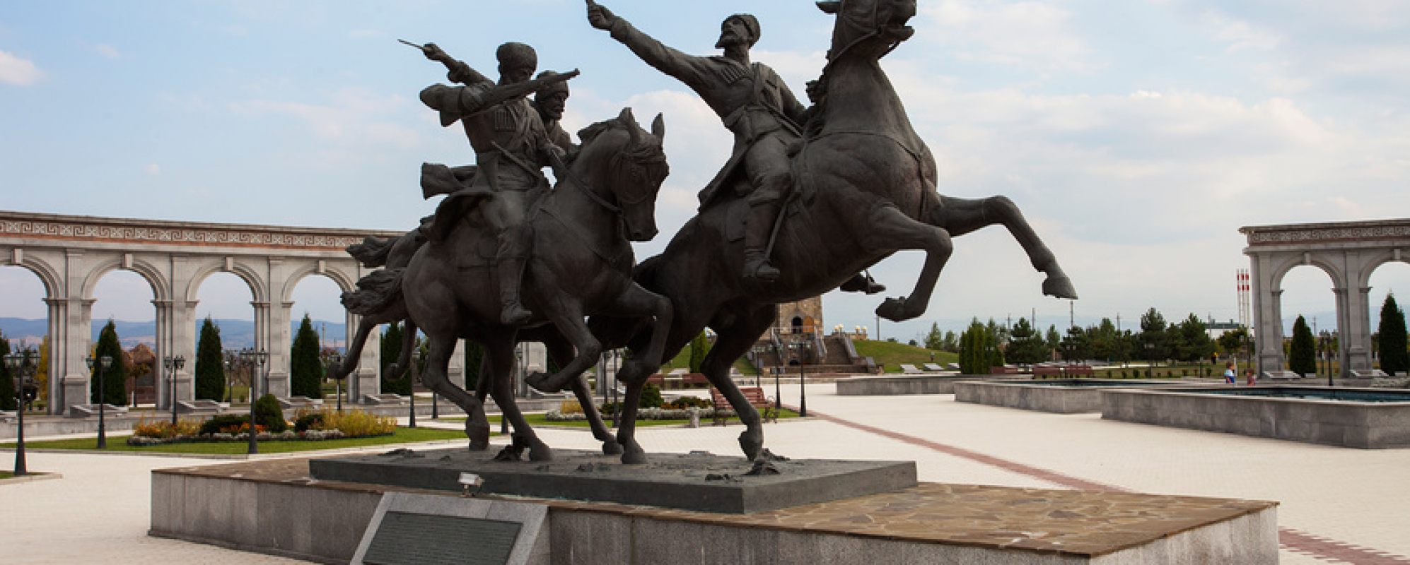 Фотографии памятника Памятник Ингушскому конному полку Дикой Дивизии