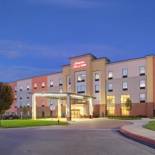 Фотография гостиницы Hampton Inn And Suites By Hilton Columbus Scioto Downs, Oh