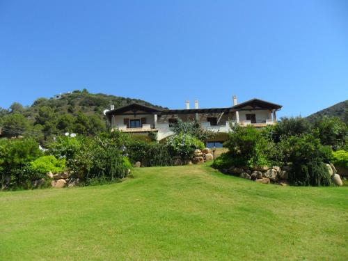 Фотография гостевого дома La Casa sulla collina "Baccu e Idda"