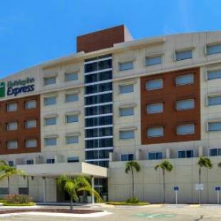 Фотографии гостиницы 
            Holiday Inn Express Manzanillo, an IHG Hotel