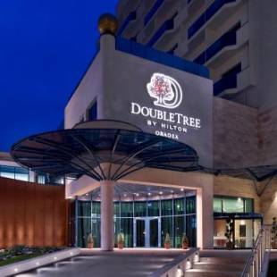 Фотографии гостиницы 
            DoubleTree by Hilton Oradea