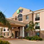 Фотография гостиницы Holiday Inn Express Hotel and Suites Fairfield-North, an IHG Hotel