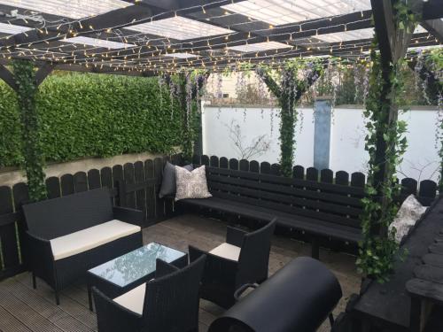 Фотография гостевого дома The Railway Lodge