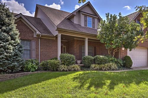 Фотографии гостевого дома 
            Lexington House with Spacious Deck and Fireplace!