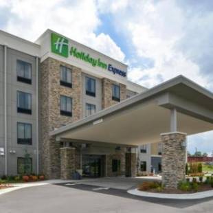 Фотографии гостиницы 
            Holiday Inn Express and Suites Bryant - Benton Area, an IHG Hotel