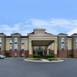 Фотография гостиницы Holiday Inn Express Hotel & Suites Petersburg/Dinwiddie, an IHG Hotel