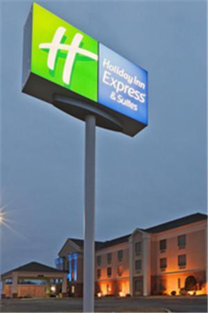 Фотография гостиницы Holiday Inn Express Hotel & Suites Vinita, an IHG Hotel