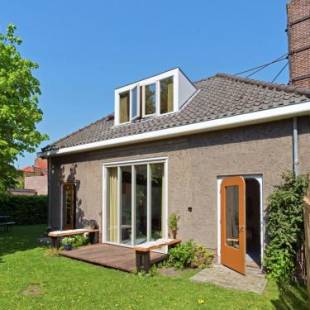 Фотографии гостевого дома 
            Quaint Holiday Home in Schagen with Garden