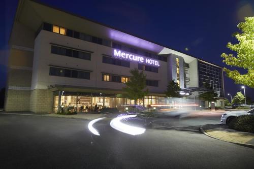 Фотография гостиницы Mercure Sheffield Parkway