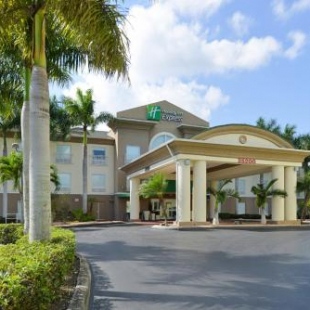 Фотография гостиницы Holiday Inn Express & Suites Florida City-Gateway To Keys, an IHG Hotel