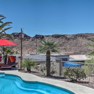 Фотография гостевого дома Lake Havasu Home with Heated Pool, Spa and Mtn Views!