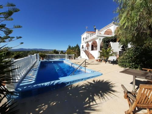 Фотография мини отеля Casa Loro Loco B&B