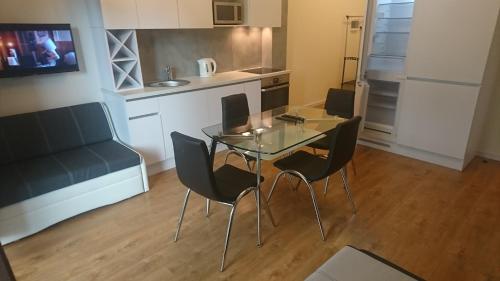 Фотография гостиницы VILLA FLORANCE apartments with parking