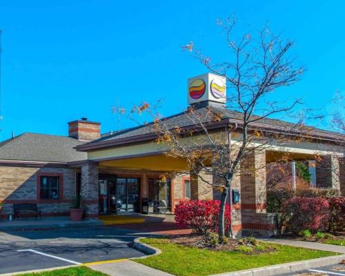Фотография гостиницы Comfort Inn & Suites Erie
