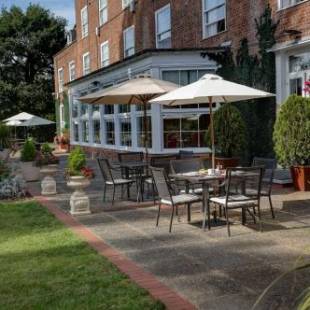 Фотографии гостиницы
Best Western Homestead Court Hotel