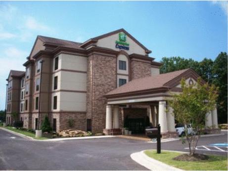 Фотография гостиницы Holiday Inn Express & Suites Maumelle, an IHG Hotel