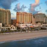 Фотография гостиницы Marriott's BeachPlace Towers