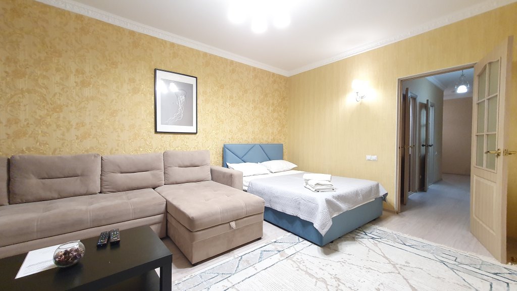 Фотография квартиры Апартаменты 2х комн.кв с 2мя кроватями и раскладным диваном на 23м этаже