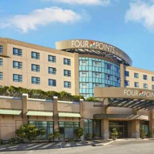 Фотографии гостиницы 
            Four Points by Sheraton Vancouver Airport