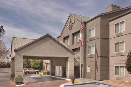 Фотографии гостиницы 
            Country Inn & Suites by Radisson, Fresno North, CA