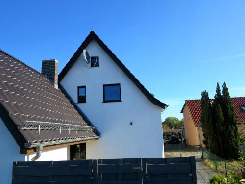 Фотография гостевого дома Großzügiges Ferienhaus am Senftenberger See mit 2 Terrassen