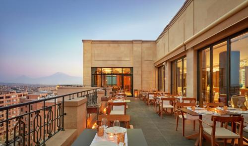 Фотография гостиницы The Alexander, a Luxury Collection Hotel, Yerevan