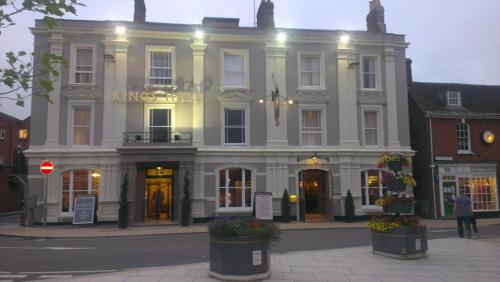 Фотография мини отеля King's Head Hotel By Greene King Inns