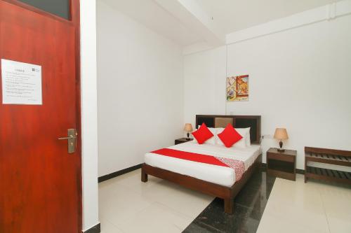 Фотографии гостиницы 
            Hotel 198 Negombo