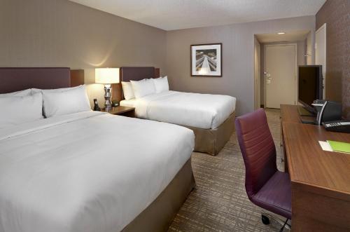 Фотография гостиницы DoubleTree by Hilton West Edmonton