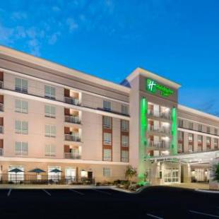 Фотографии гостиницы 
            Holiday Inn Hotel & Suites Arden - Asheville Airport, an IHG Hotel