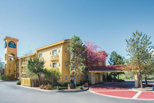 Фотография гостиницы La Quinta Inn by Wyndham Denver Westminster
