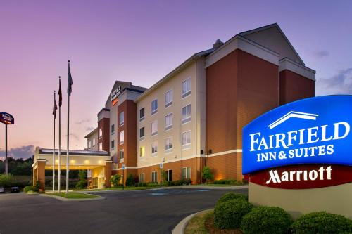 Фотография гостиницы Fairfield Inn and Suites Cleveland