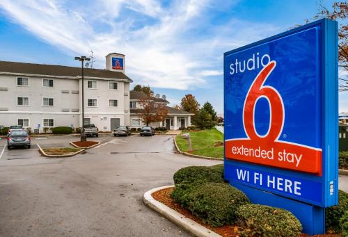 Фотографии гостиницы 
            Motel 6 Fishers, In - Indianapolis