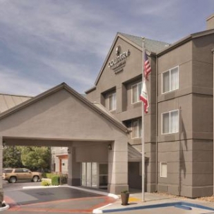 Фотография гостиницы Country Inn & Suites by Radisson, Fresno North, CA