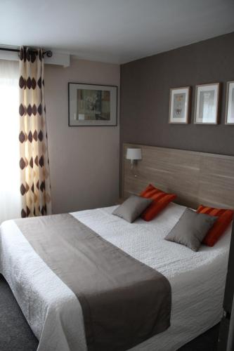 Фотография гостиницы Brit Hotel le Cygne