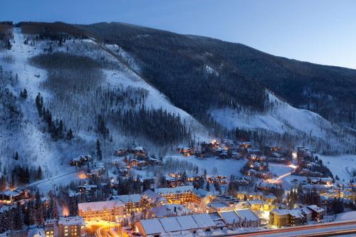 Фотографии гостиницы 
            Vail Residences at Cascade Village, a Destination by Hyatt Residence