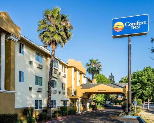 Фотография гостиницы Comfort Inn Modesto