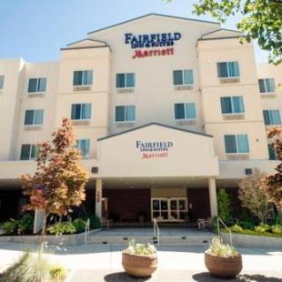 Фотографии гостиницы 
            Fairfield Inn & Suites Seattle Bremerton