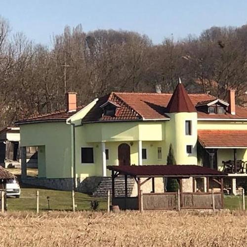 Фотографии гостевого дома 
            Holiday Home Rodjak sa sela