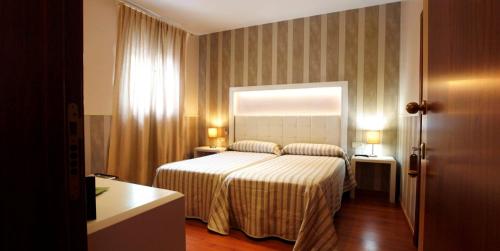 Фотография гостевого дома Hostal Paris