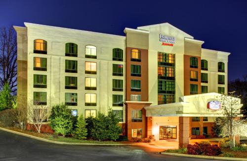 Фотография гостиницы Fairfield by Marriott Inn & Suites Asheville Outlets