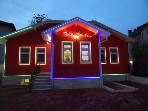 Фотография гостиницы Red House