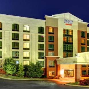 Фотографии гостиницы 
            Fairfield by Marriott Inn & Suites Asheville Outlets