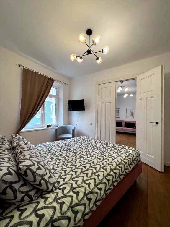 Фотография квартиры Апартаменты Стильные 2х-комнатные на Театральной с Шикарным Видом