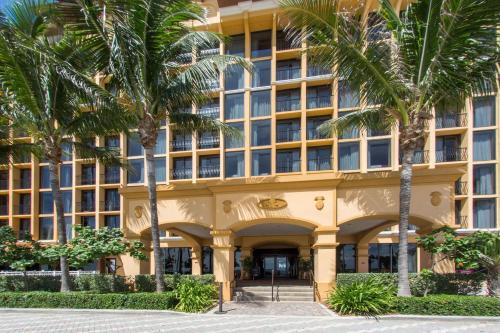 Фотография гостиницы Wyndham Deerfield Beach Resort