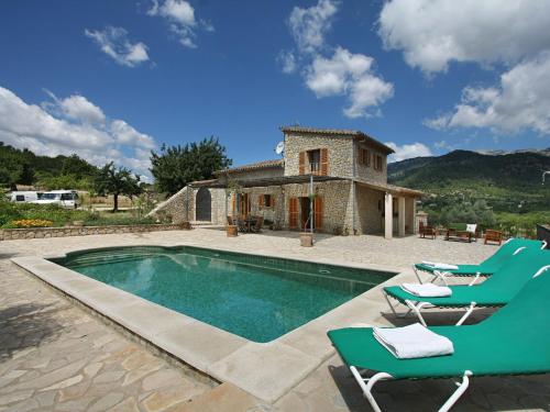 Фотография гостевого дома Comfy Holiday Home in Selva with Private Pool